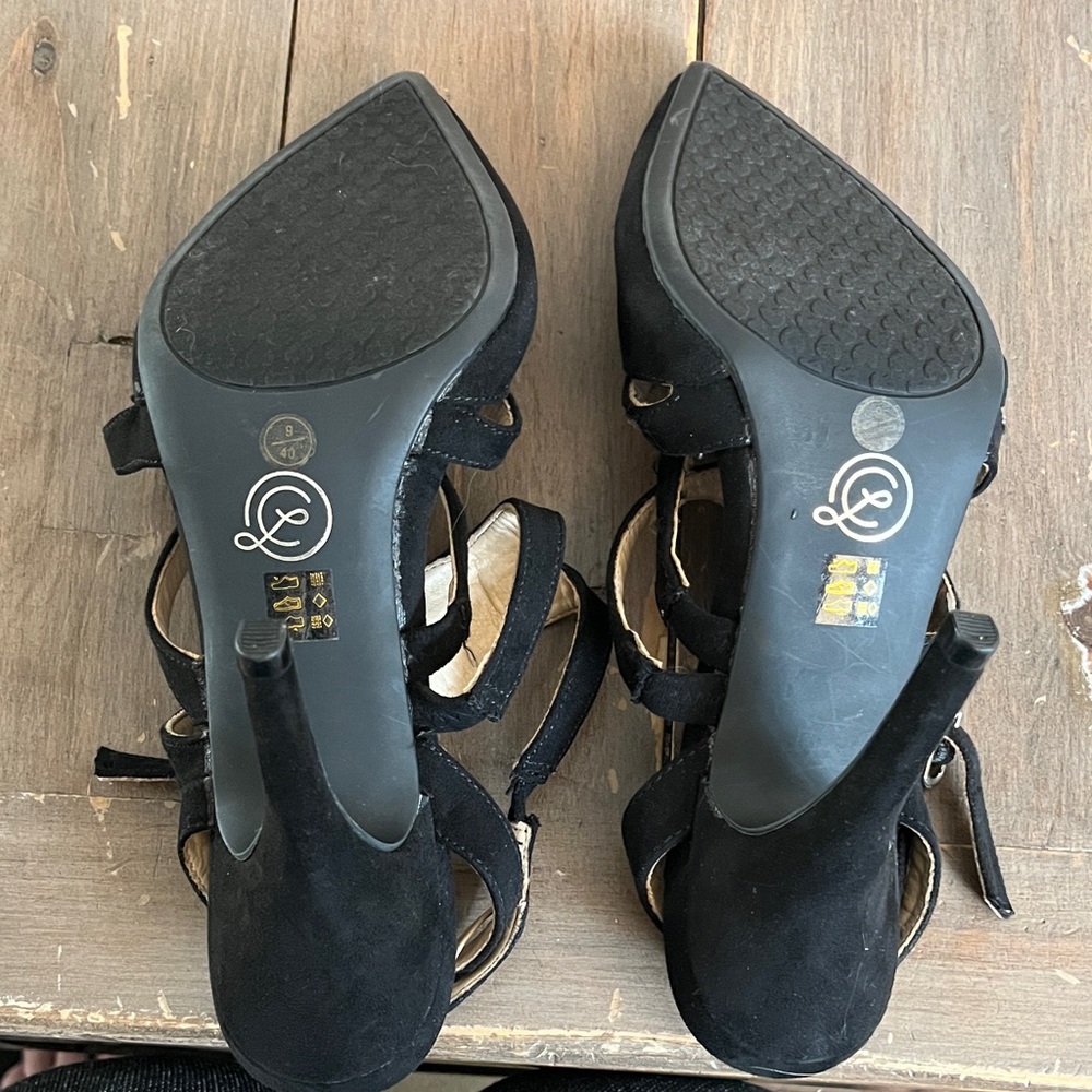 Chinese Laundry Black Strappy Heels - Picture 4 of 7